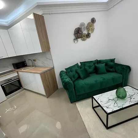 Zigzag Resident *