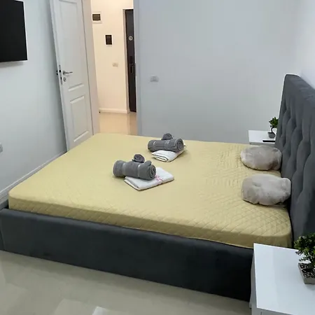 Zigzag Resident *
